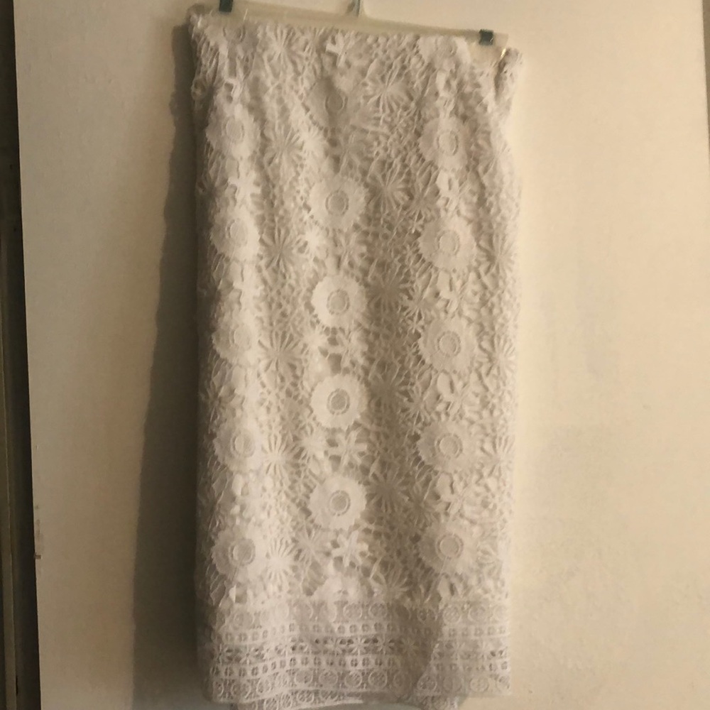 NWT white lace skirt